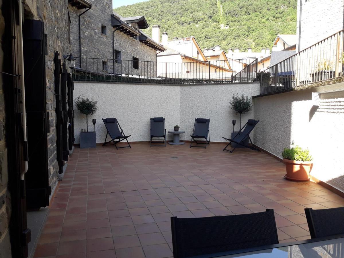 Casa Che Playa & Montana Biescas Apartment Luaran gambar