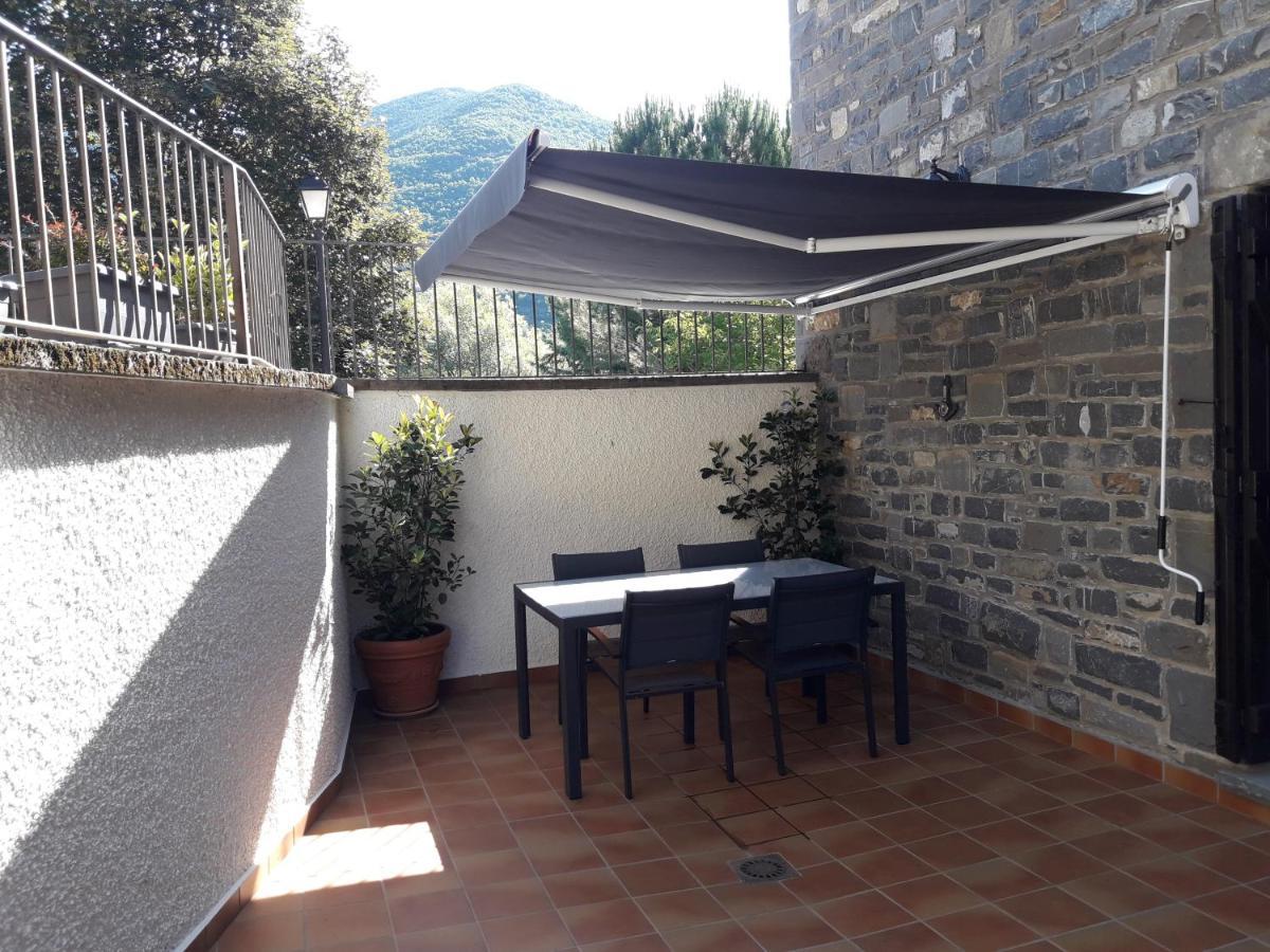 Casa Che Playa & Montana Biescas Apartment Luaran gambar